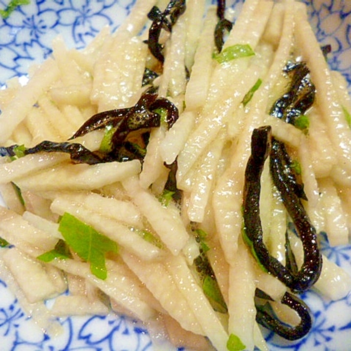 簡単 おつまみ 長芋の塩昆布と大葉の和え物 レシピ 作り方 By みずたまsweet 楽天レシピ